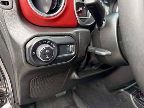 Used 2023 Jeep Gladiator Rubicon w/ LED Lighting Group image 16