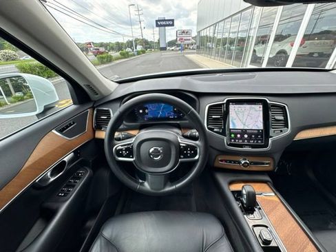 Used 2024 Volvo XC90 B6 Plus w/ Protection Package AWD/4WD image 21