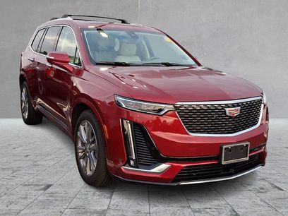 Used 2025 Cadillac XT6 Premium Luxury w/ Technology Package