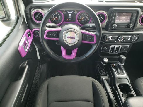 Used 2020 Jeep Wrangler Sport AWD/4WD image 15