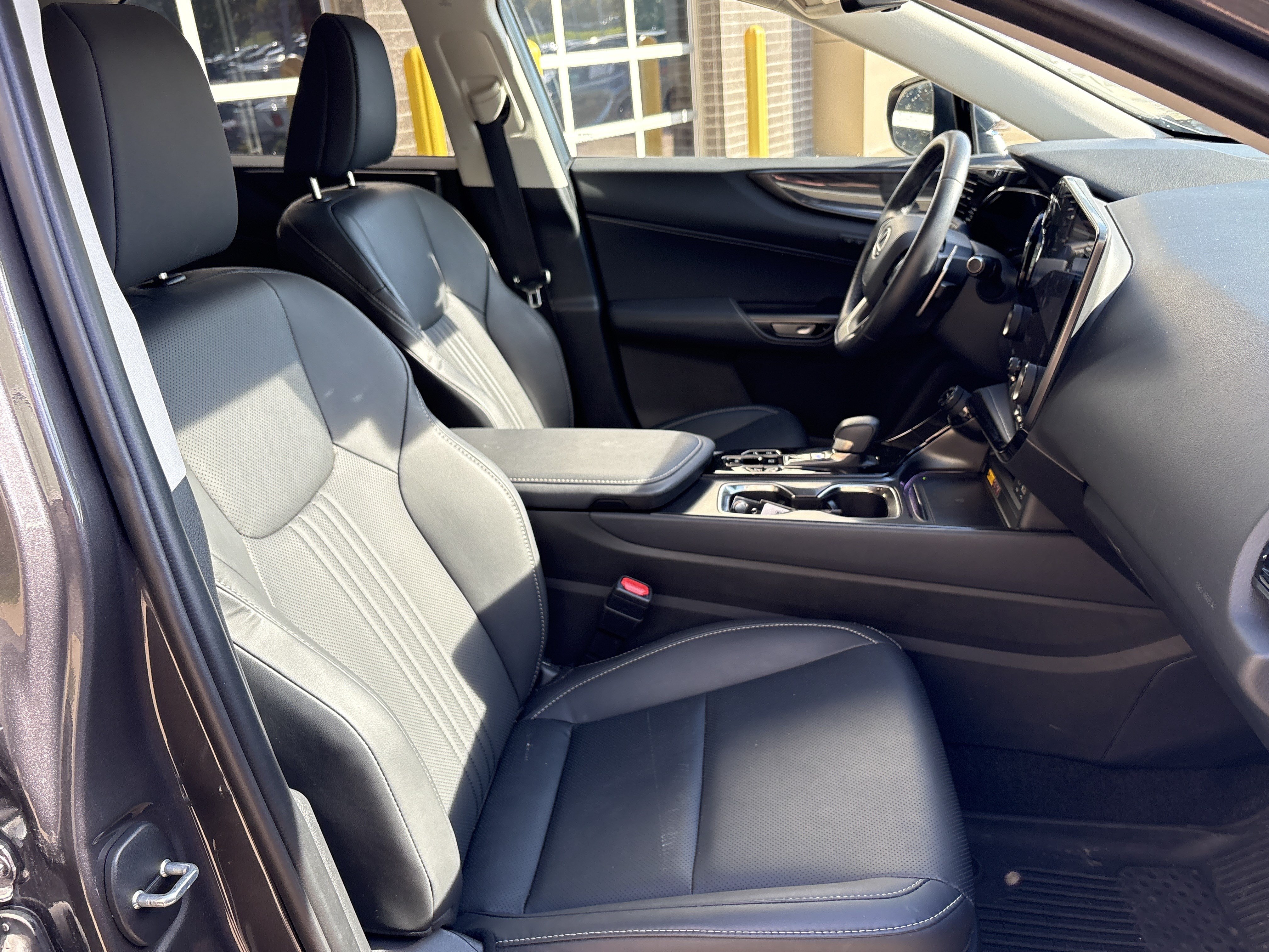 Certified 2026 Lexus NX 350 AWD w/ Accessory Package (2T) image 33
