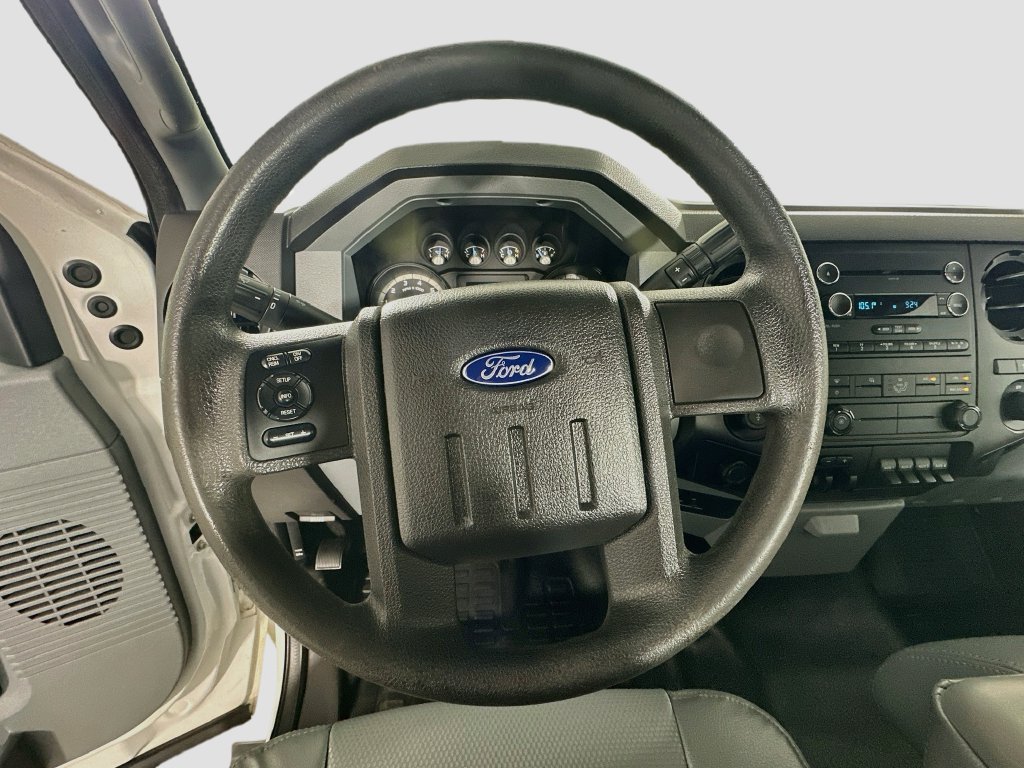 Used 2016 Ford F250 XL w/ Power Equipment Group AWD/4WD image 11
