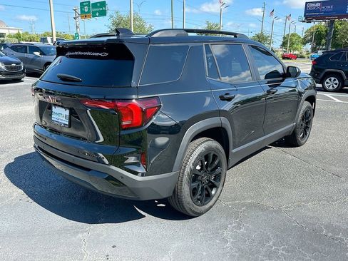Certified 2025 GMC Terrain Elevation w/ Elevation Premium Package AWD/4WD image 5