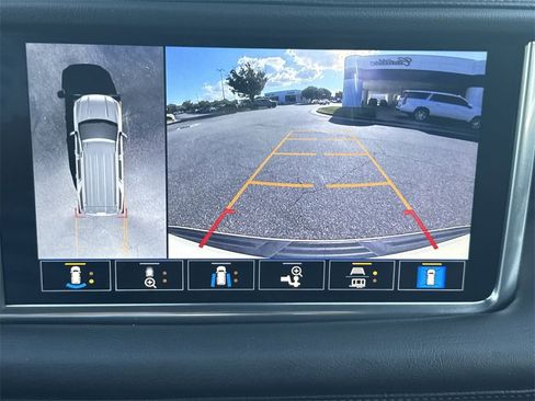 Certified 2021 GMC Yukon Denali w/ Denali Premium Package image 14