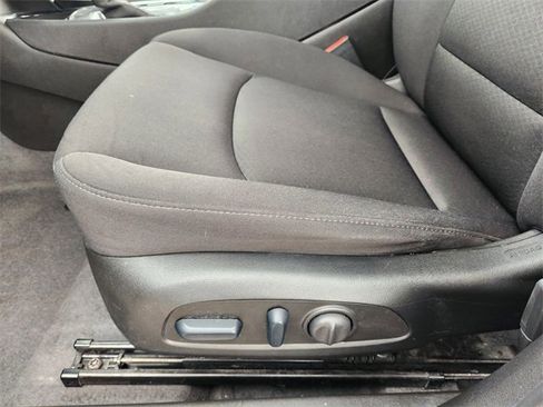 Used 2024 Chevrolet Malibu LT image 30