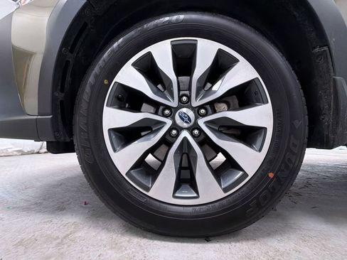 Used 2023 Subaru Outback Touring image 14