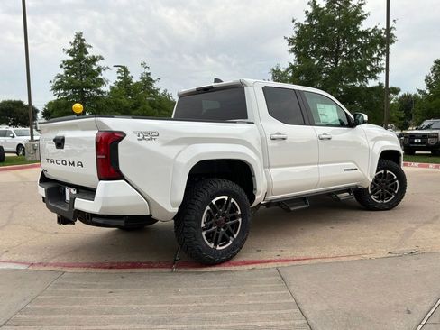 New 2026 Toyota Tacoma TRD Sport AWD/4WD image 5