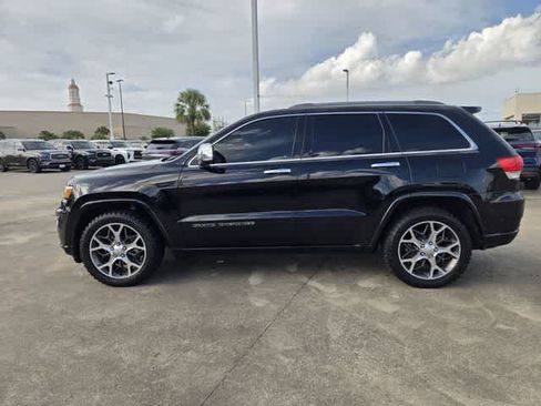 Used 2020 Jeep Grand Cherokee Overland RWD image 3