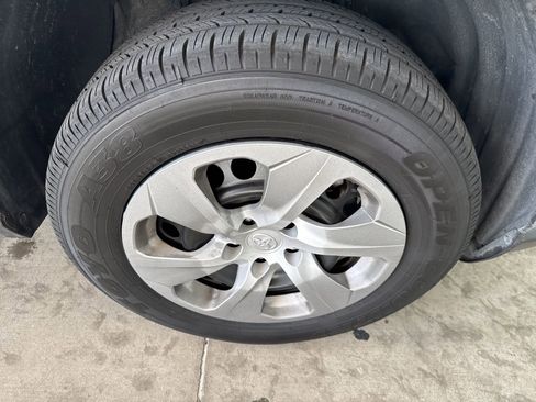 Used 2025 Toyota RAV4 LE image 20