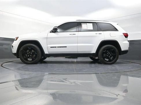 Used 2021 Jeep Grand Cherokee Freedom Edition image 20