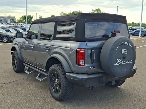 Used 2023 Ford Bronco Black Diamond AWD/4WD image 4