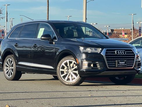Used 2019 Audi Q7 3.0T Premium Plus w/ Premium Plus Package image 2