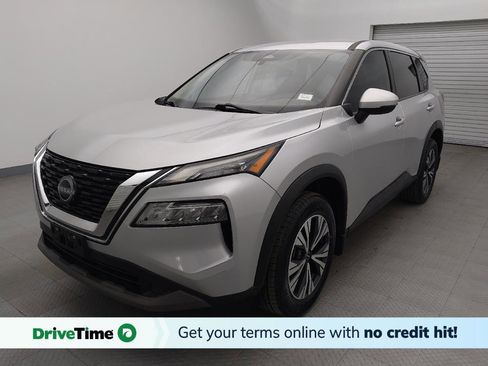 Used 2022 Nissan Rogue SV image 1