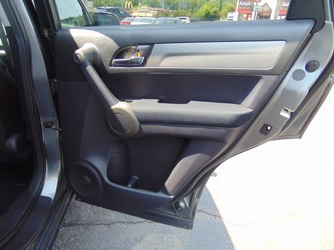 Used 2011 Honda CR-V SE image 23