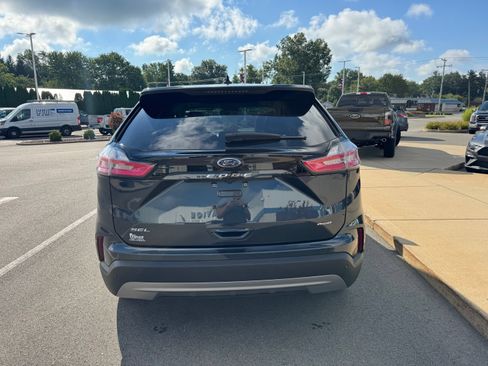 Used 2024 Ford Edge SEL w/ Convenience Package AWD/4WD image 6