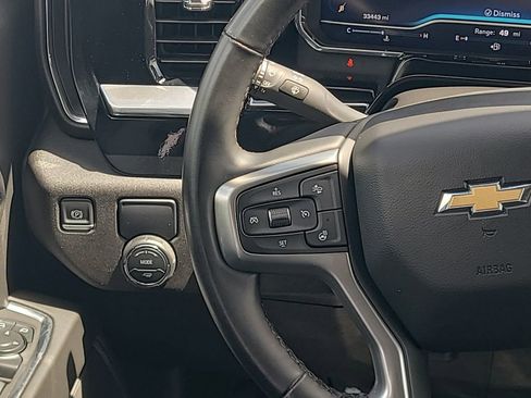 Used 2025 Chevrolet Silverado 1500 LT RWD image 23