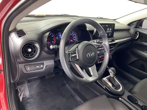 Used 2019 Kia Forte S w/ S Premium Package image 10