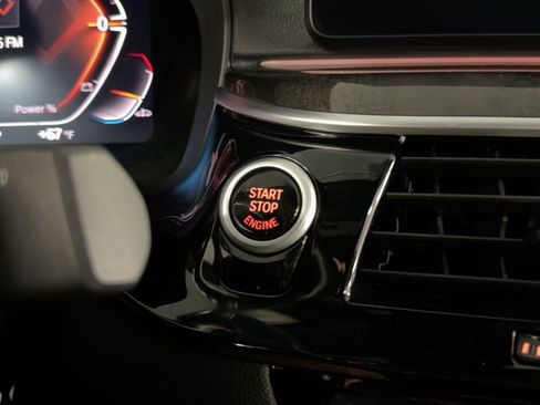 Used 2022 BMW 540i w/ M Sport Package image 26