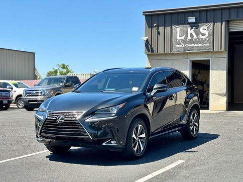 Used 2019 Lexus NX 300h AWD w/ Premium Package image 3