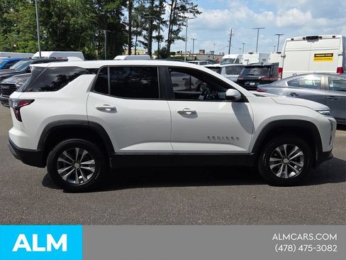 Used 2025 Chevrolet Equinox LT FWD image 13