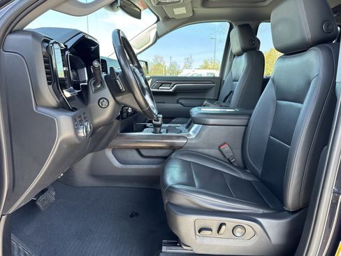 Used 2022 GMC Sierra 1500 SLT w/ SLT Premium Plus Package image 16