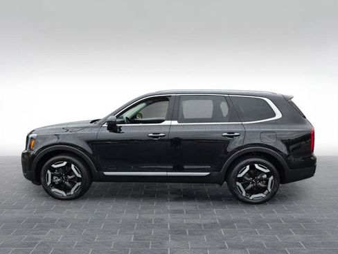 Used 2025 Kia Telluride S AWD/4WD image 4