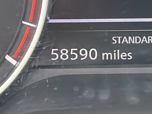 Certified 2024 Nissan Rogue S FWD image 22