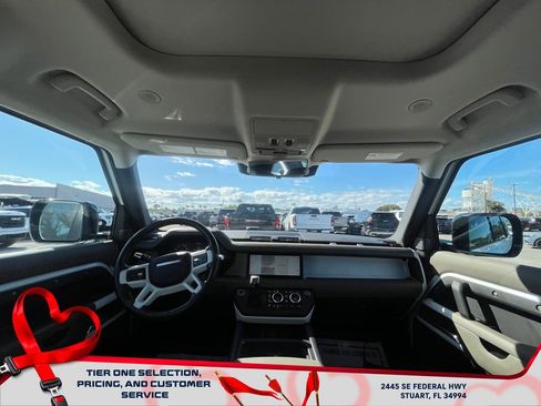 Used 2020 Land Rover Defender 110 HSE image 14