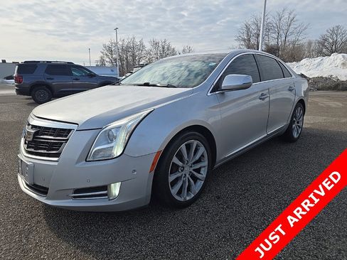 Used 2017 Cadillac XTS Luxury image 1