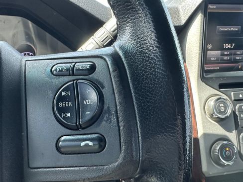 Used 2014 Ford F250 Lariat w/ Lariat Ultimate Package AWD/4WD image 34