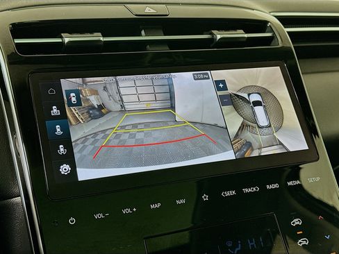 Certified 2024 Hyundai Tucson Limited image 14