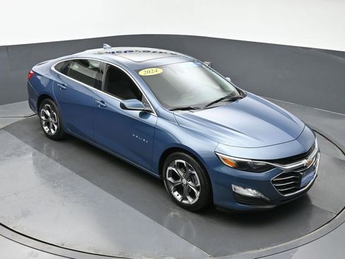 Certified 2024 Chevrolet Malibu LT image 3