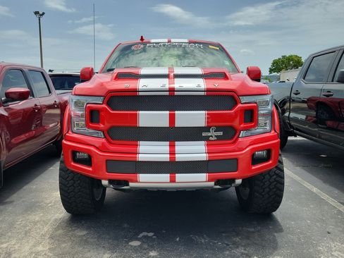 Used 2018 Ford F150 Lariat w/ Equipment Group 502A Luxury AWD/4WD image 2