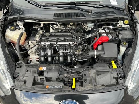 Used 2015 Ford Fiesta SE w/ Equipment Group 201A image 27