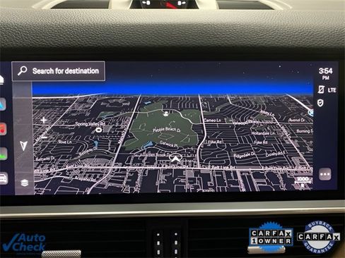 Used 2022 Porsche Cayenne w/ Premium Package image 42