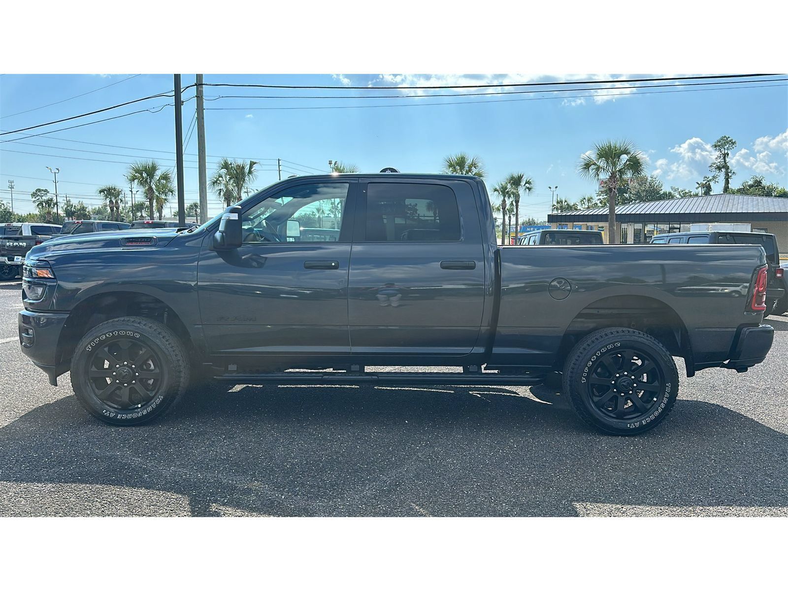 Used 2026 RAM 2500 Big Horn AWD/4WD image 2