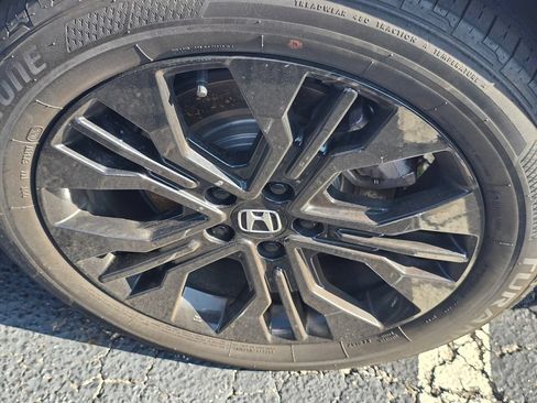 Used 2025 Honda Odyssey Sport-L image 24