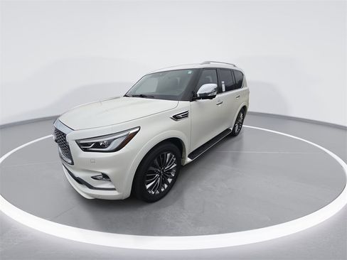 Used 2021 INFINITI QX80 Sensory w/ Cargo Package image 4