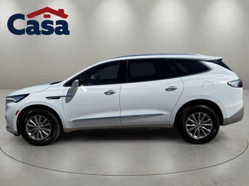 Used 2024 Buick Enclave Premium AWD/4WD image 3