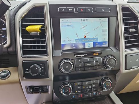 Used 2020 Ford F250 Lariat w/ Lariat Ultimate Package image 14