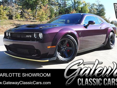 Used 2020 Dodge Challenger SRT Super Stock image 1