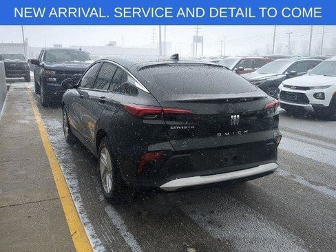 Certified 2024 Buick Envista Preferred w/ Convenience II Package image 10