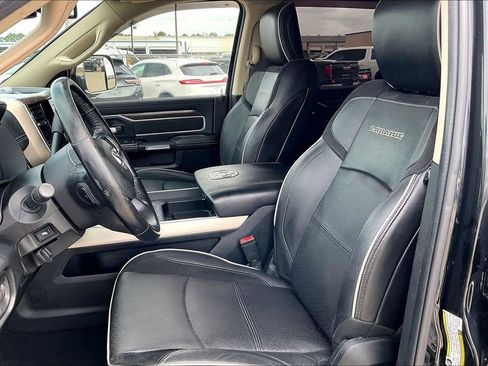 Used 2019 RAM 2500 Laramie image 18