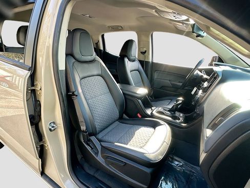 Used 2022 Chevrolet Colorado Z71 image 26