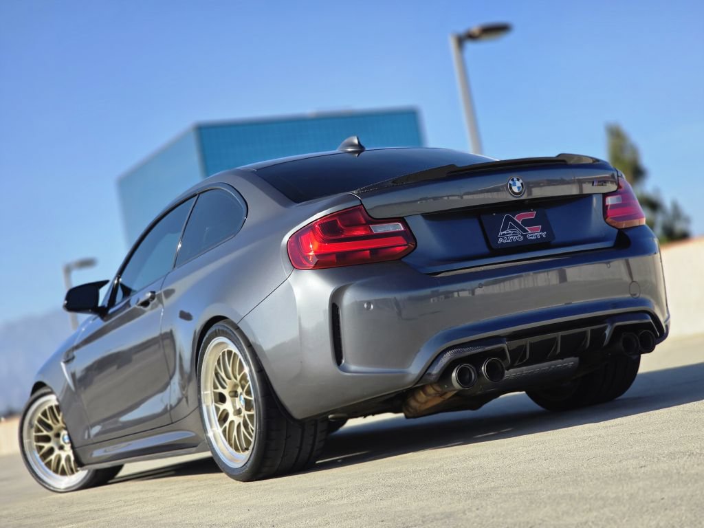 Used 2017 BMW M2 RWD image 3