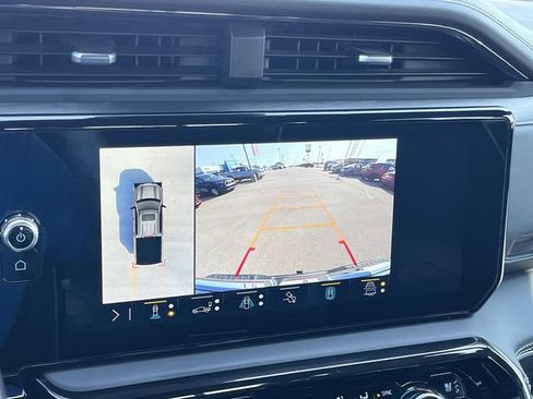 Used 2023 GMC Sierra 1500 AT4X AWD/4WD image 34