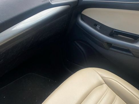Used 2020 Ford Edge SEL FWD image 11