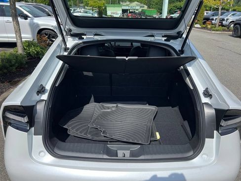 Certified 2026 Toyota Prius Plug-In Hybrid FWD image 10
