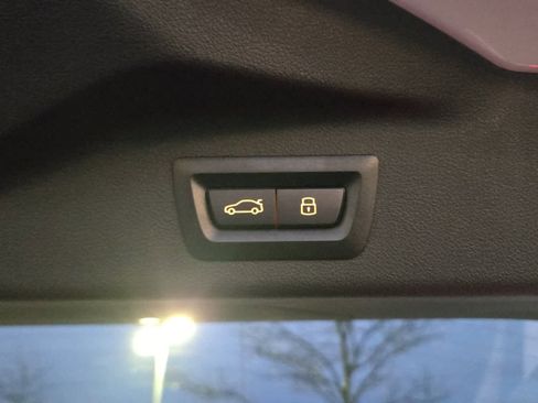 Used 2026 BMW X7 xDrive40i image 7