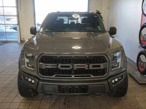 Used 2018 Ford F150 Raptor w/ Equipment Group 801A Mid image 13